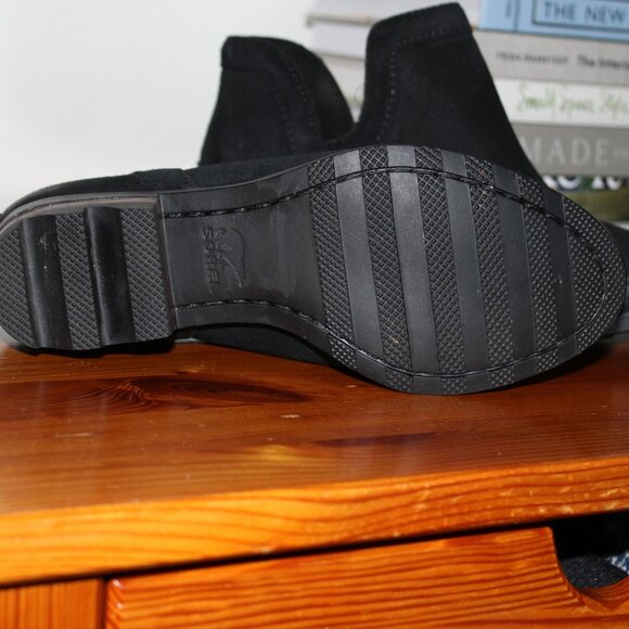 Sorel Lolla Black leather booties, women's size 7 - Picture 4 of 9